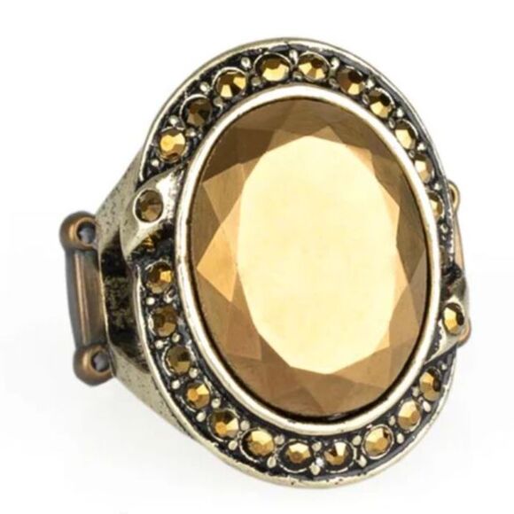 Queen Sheen Brass Ring (113) - Picture 2 of 3